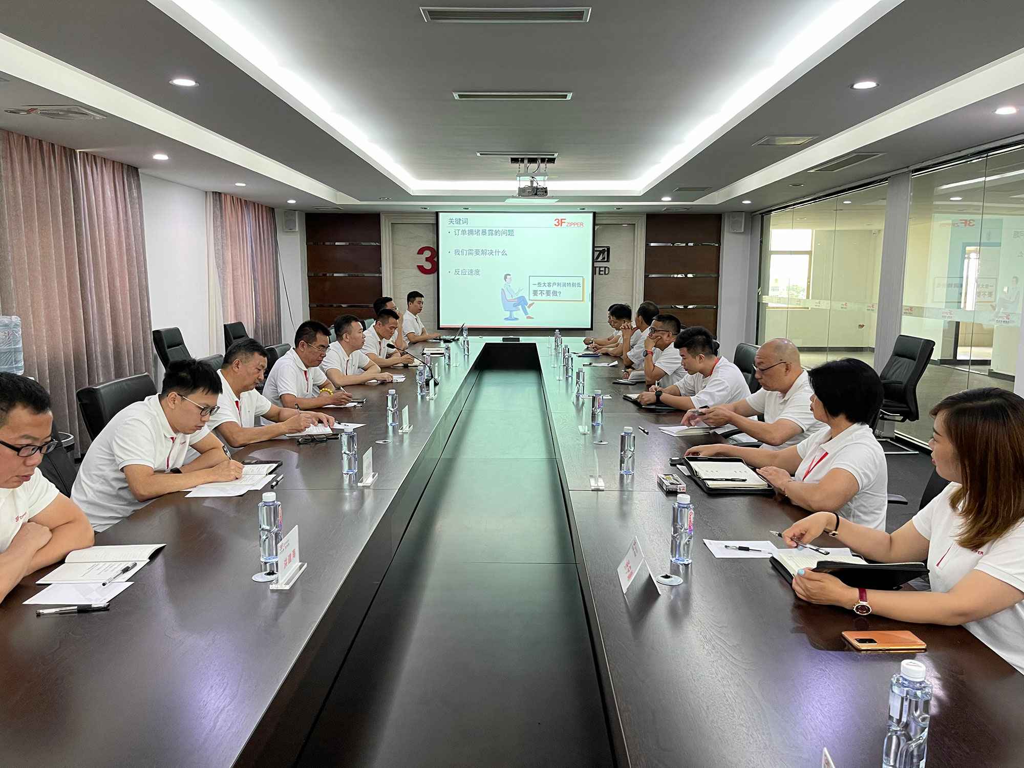 南昌博文人工智能服务有限公司召开上半年总结暨下半年计划会议